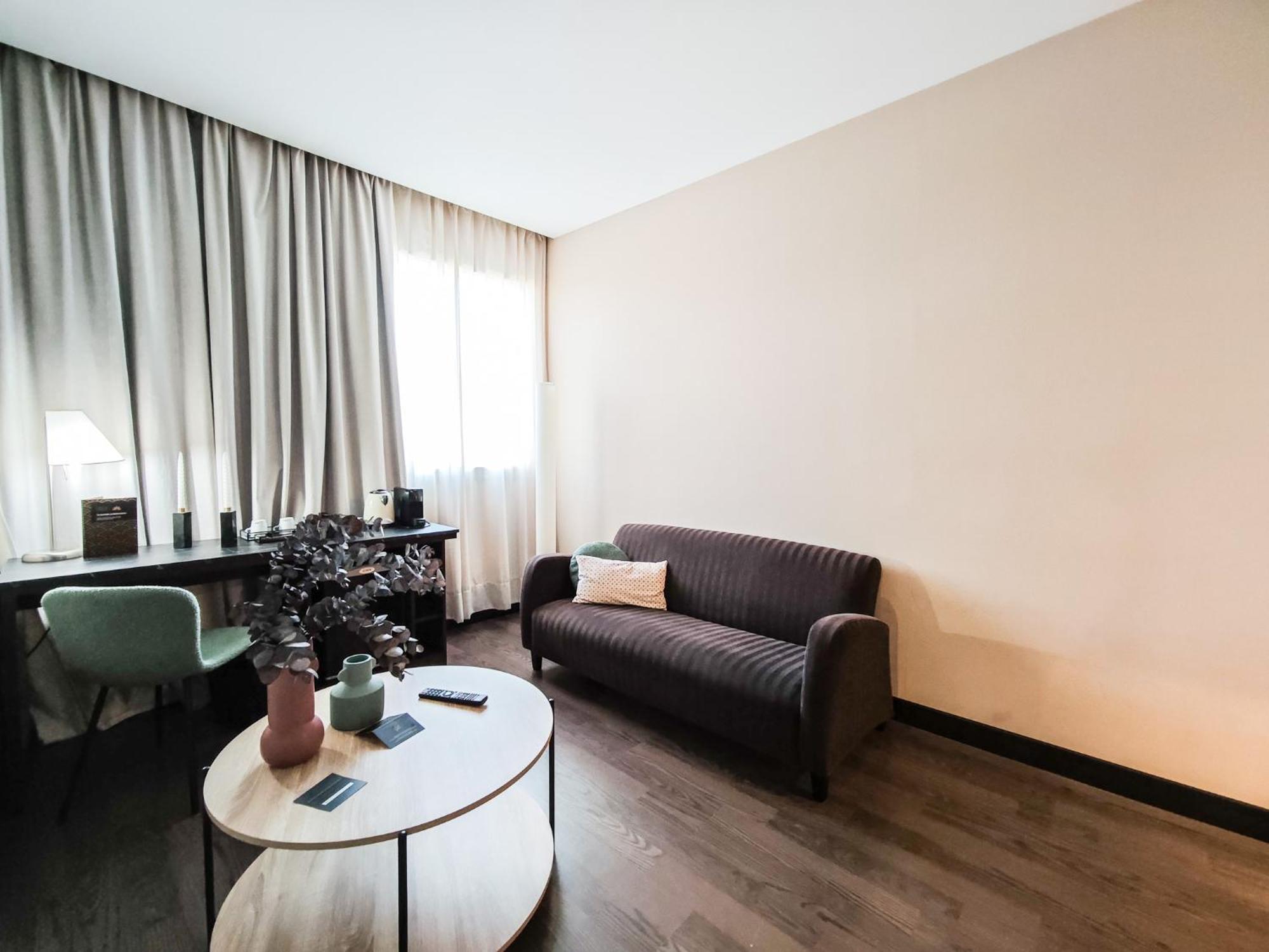 Hotel Agustinos Berriozar Bagian luar foto
